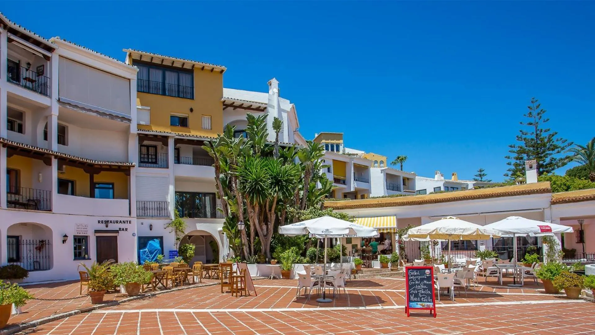Apartament H49 Cabopino Marbella Hiszpania
