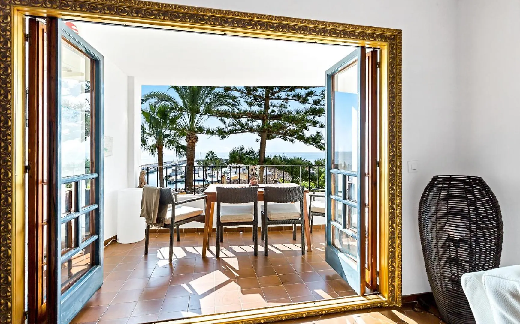 Apartament H49 Cabopino Marbella 0*,
